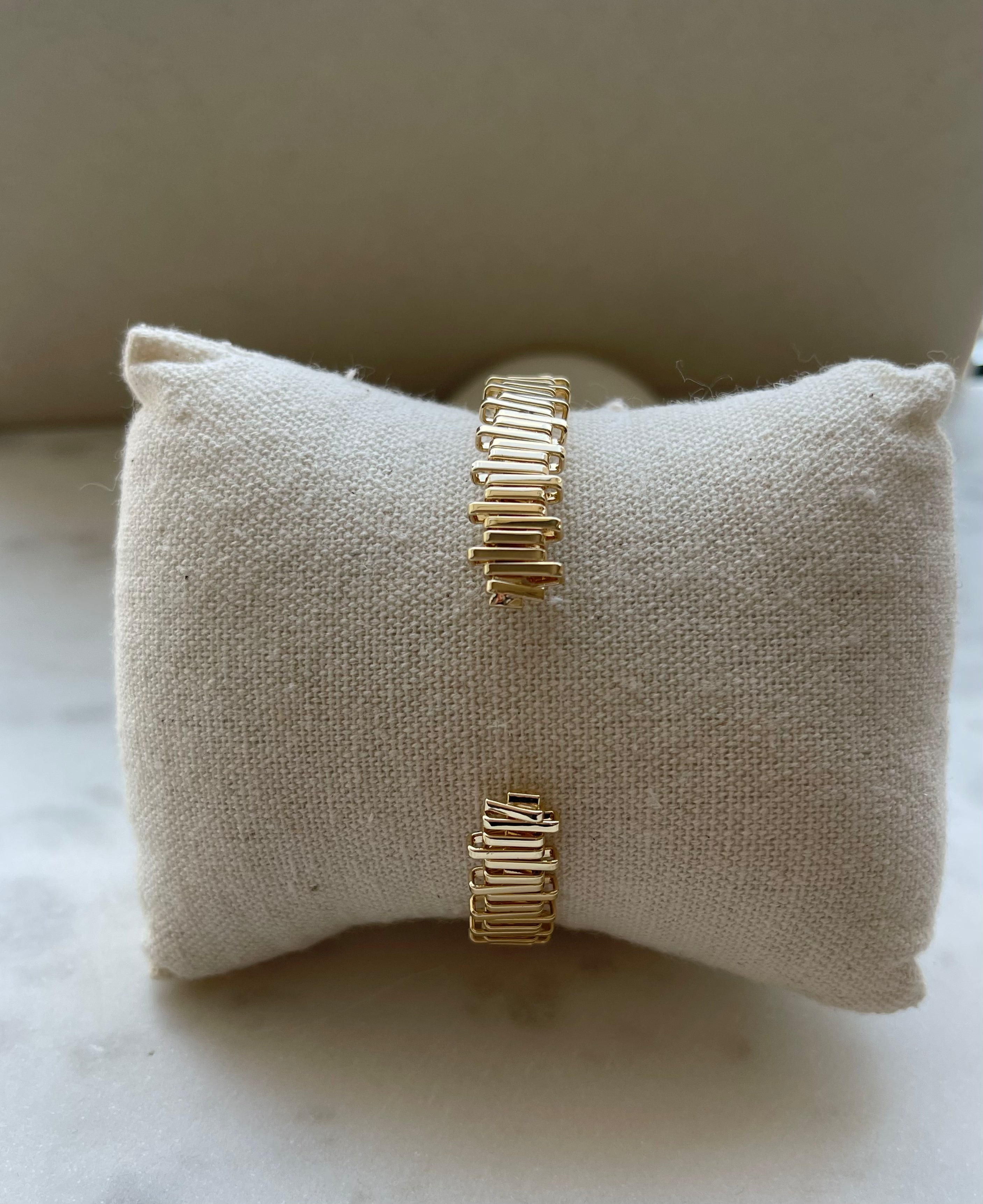 Amani Gold Bangle | Artisan Modern Style
