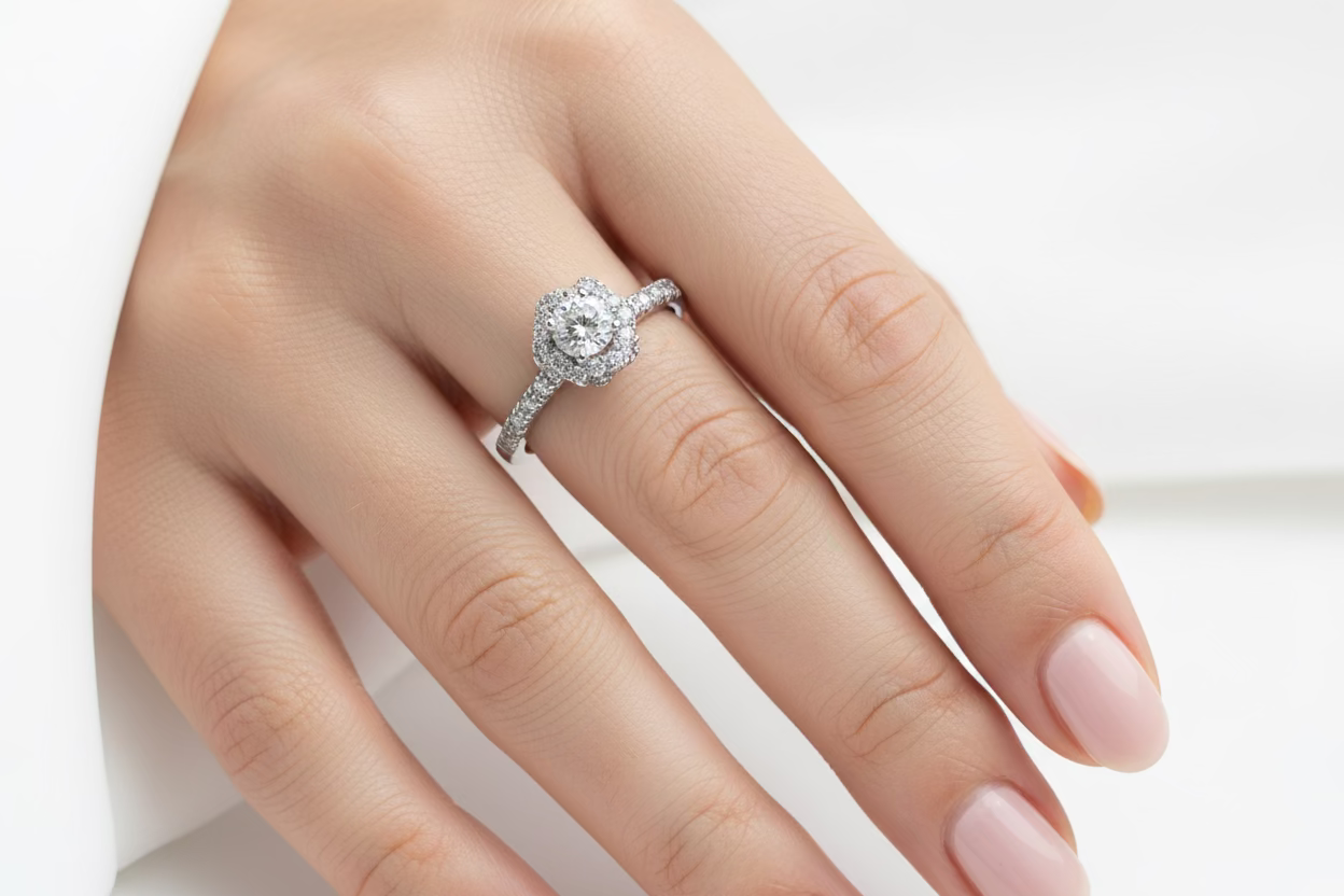 Arielle Moissanite Diamond Engagement Ring | 925 Sterling Silver Halo Design