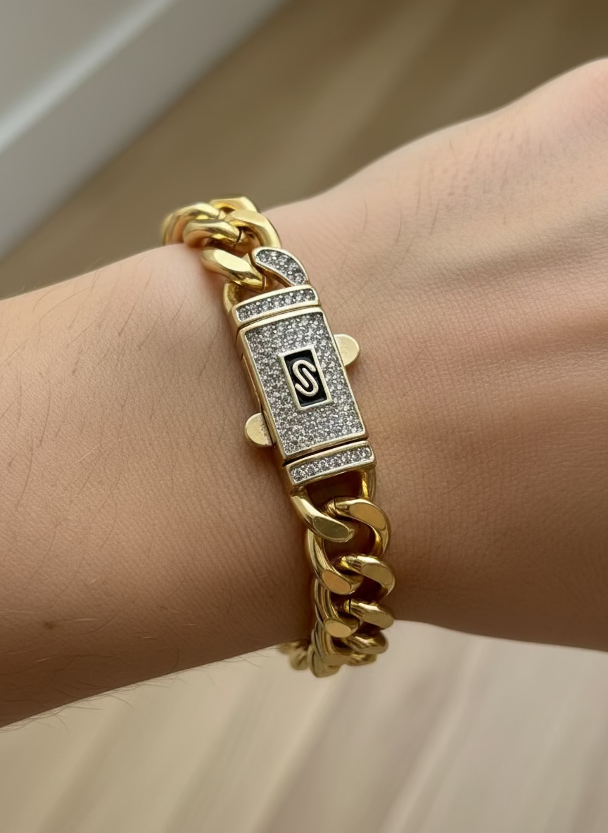 Claria Gold Bracelet | Exquisite Elegant Style