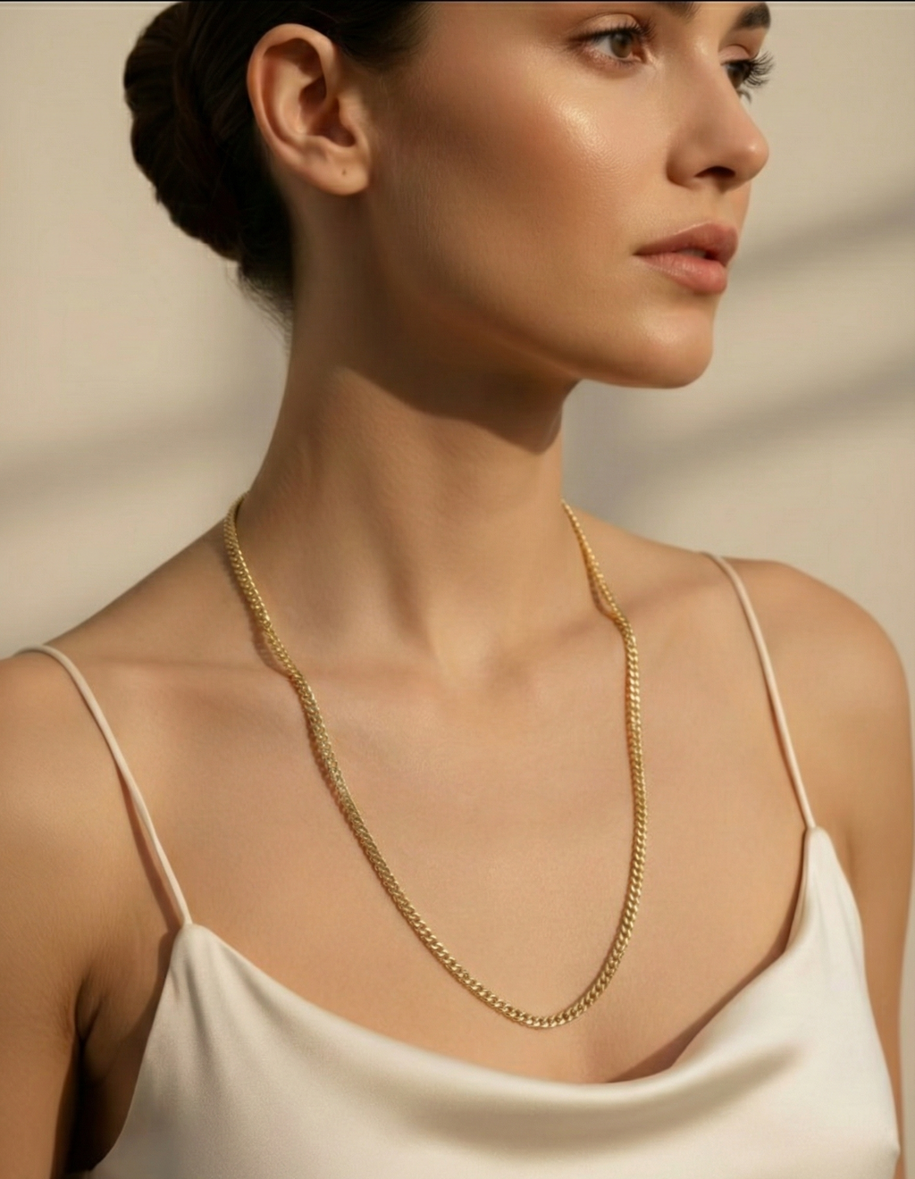 Iris Classic Curb Chain Necklace | Luxe Everyday Wear