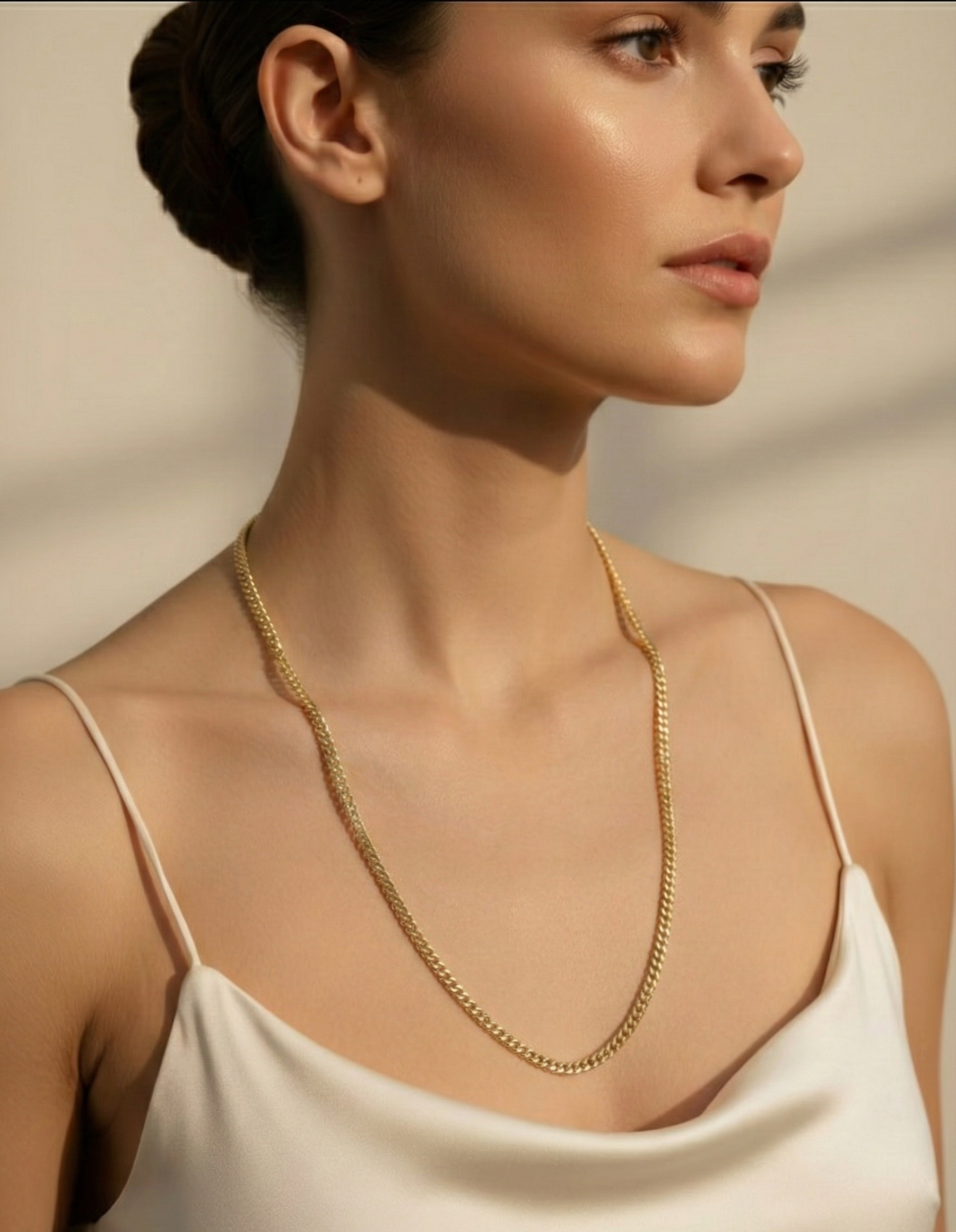 Iris Classic Curb Chain Necklace | Luxe Everyday Wear