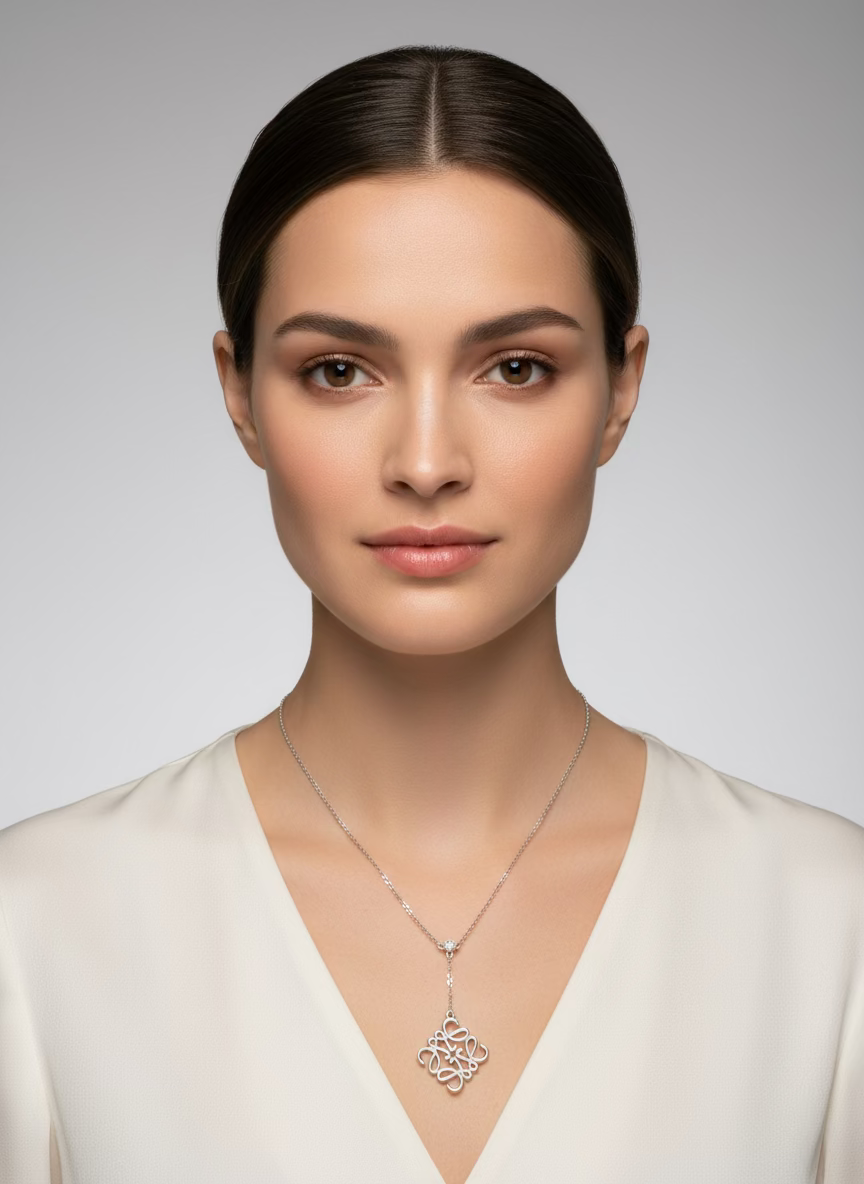 Liora Anagram Modern necklace | Premium Modern Style