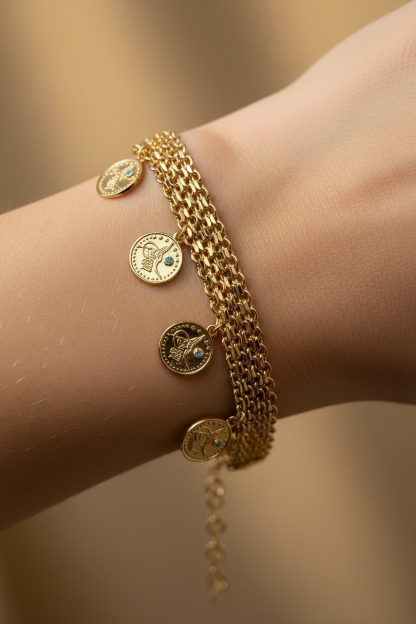 Noura Gold Coin Bracelet | Dainty Everyday Wear