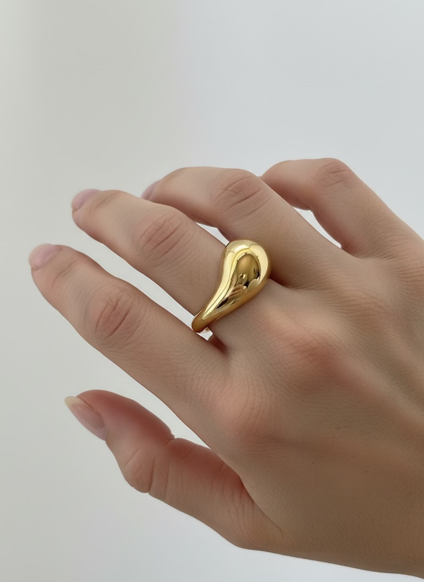 Melis Water Drop Ring | Regal Everyday Wear