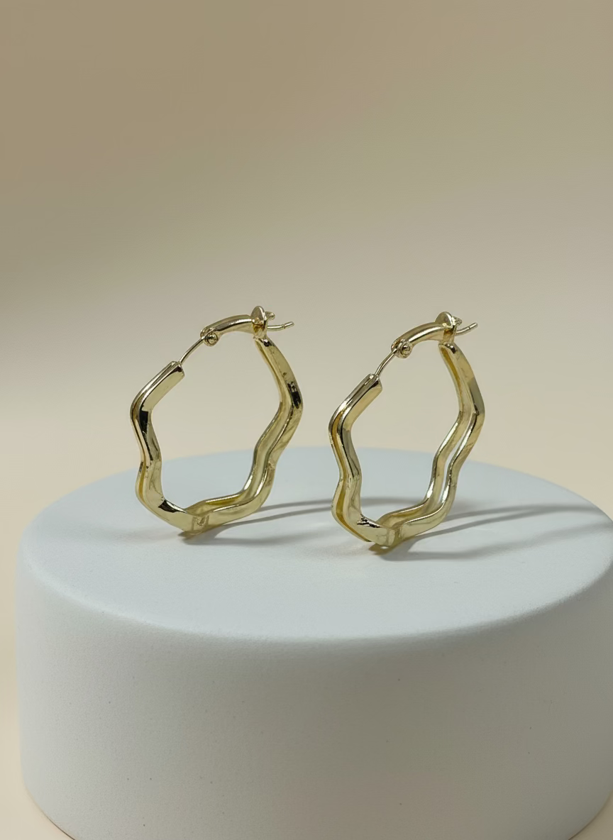 Mila Wave Hoop Earrings Gold | Artisan Everyday Wear