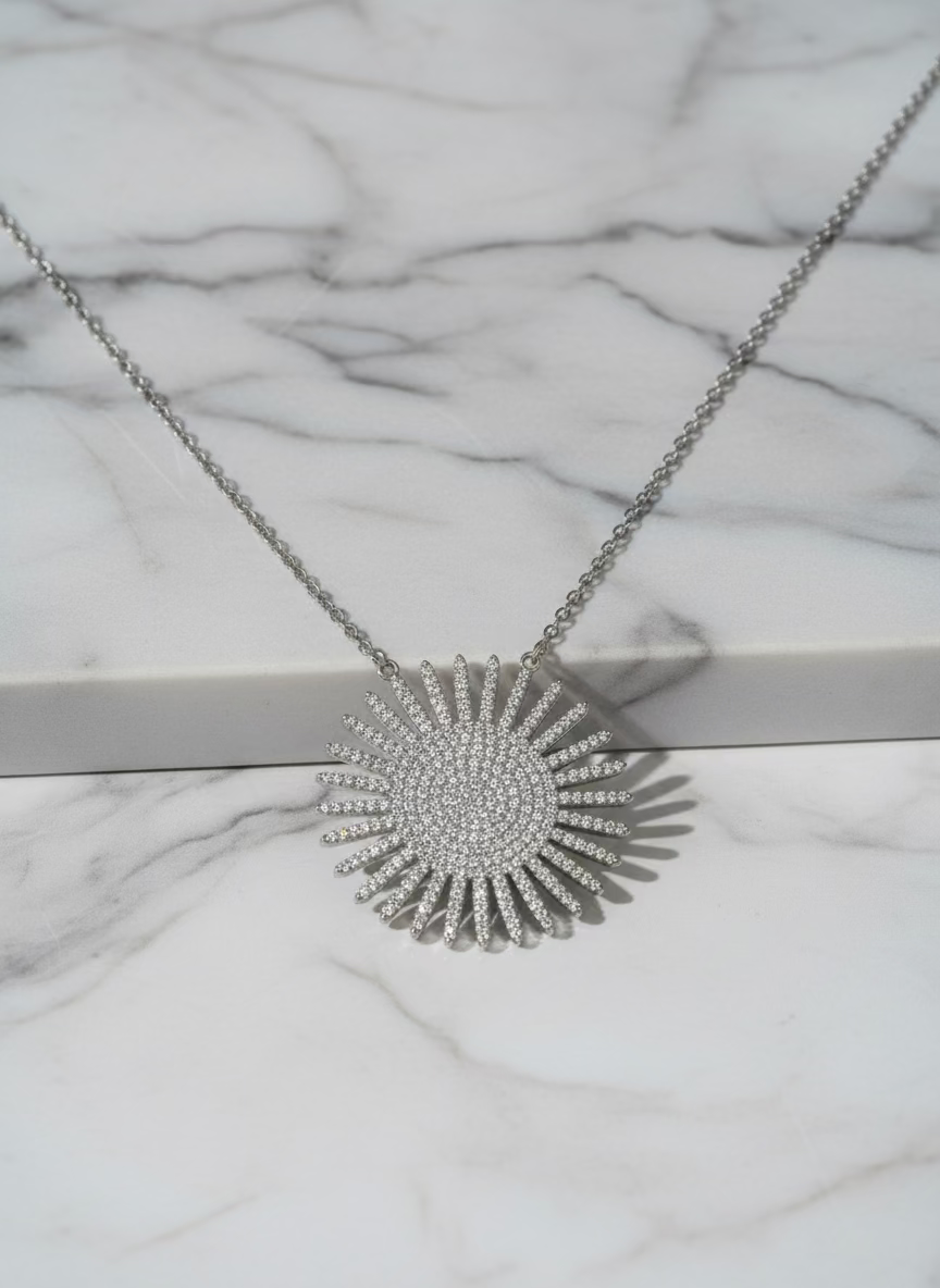 Lili Sunflower Shaped Pendant