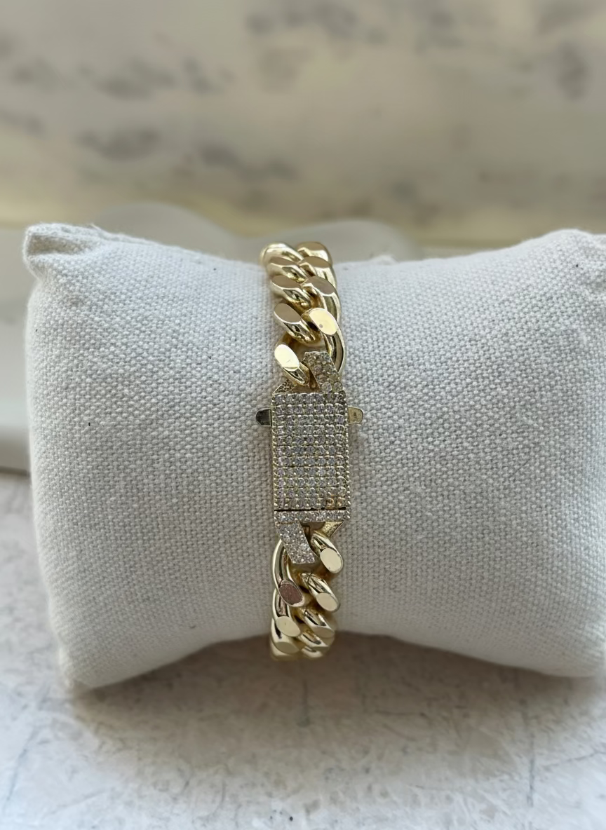 Soline Royale Gold Bracelet | Iconic Statement Style