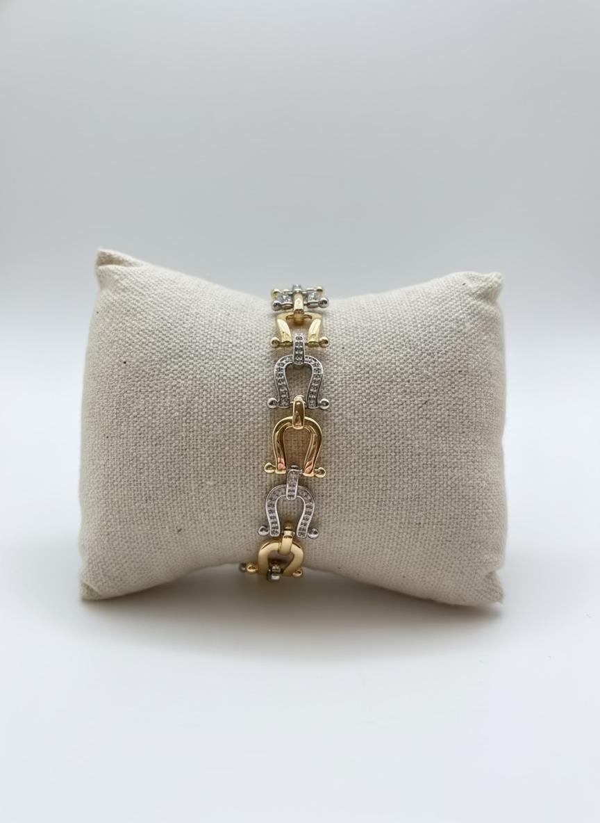 Nova Gold Bracelet | Radiant Statement Style