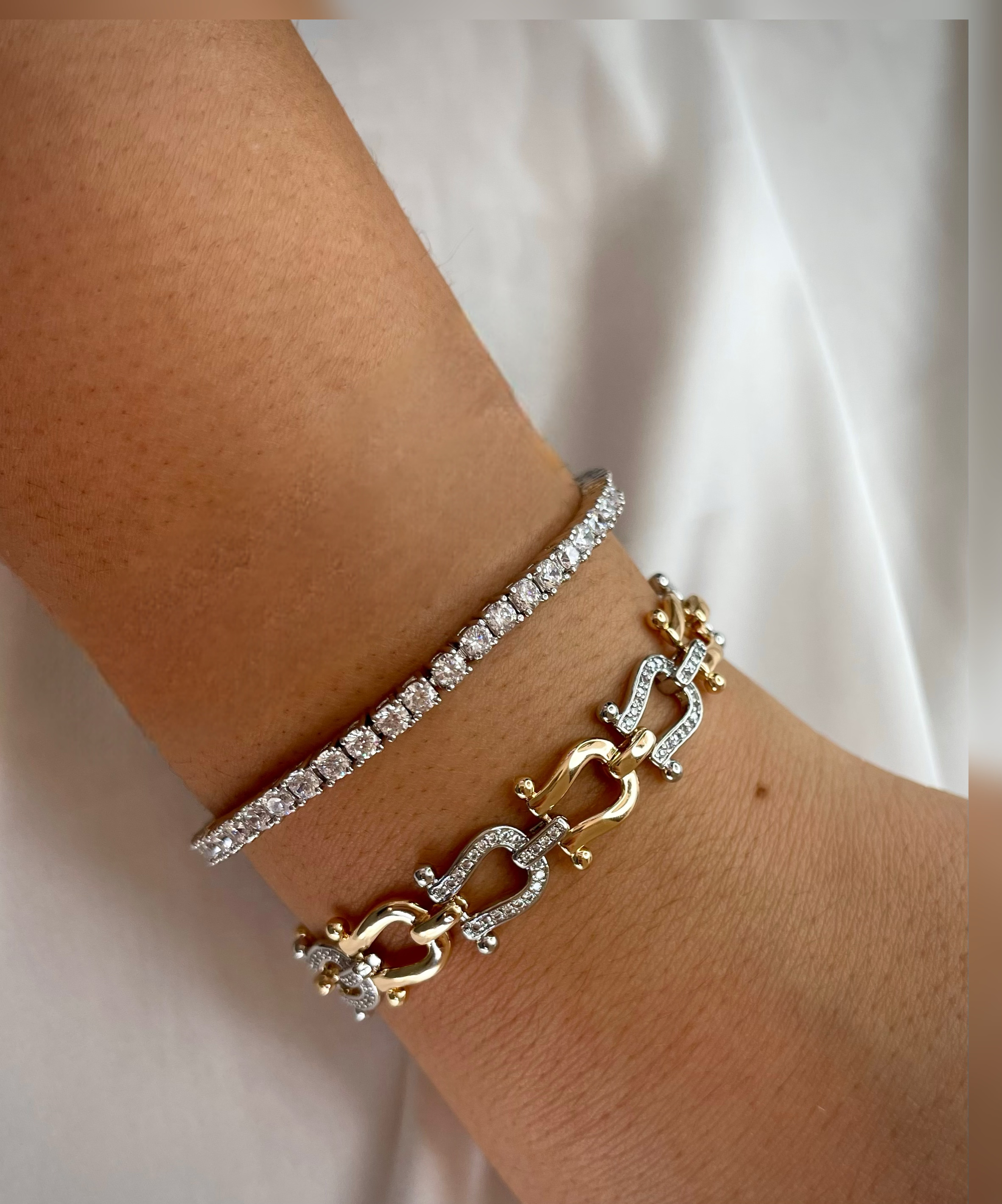 Nova Gold Bracelet | Radiant Statement Style