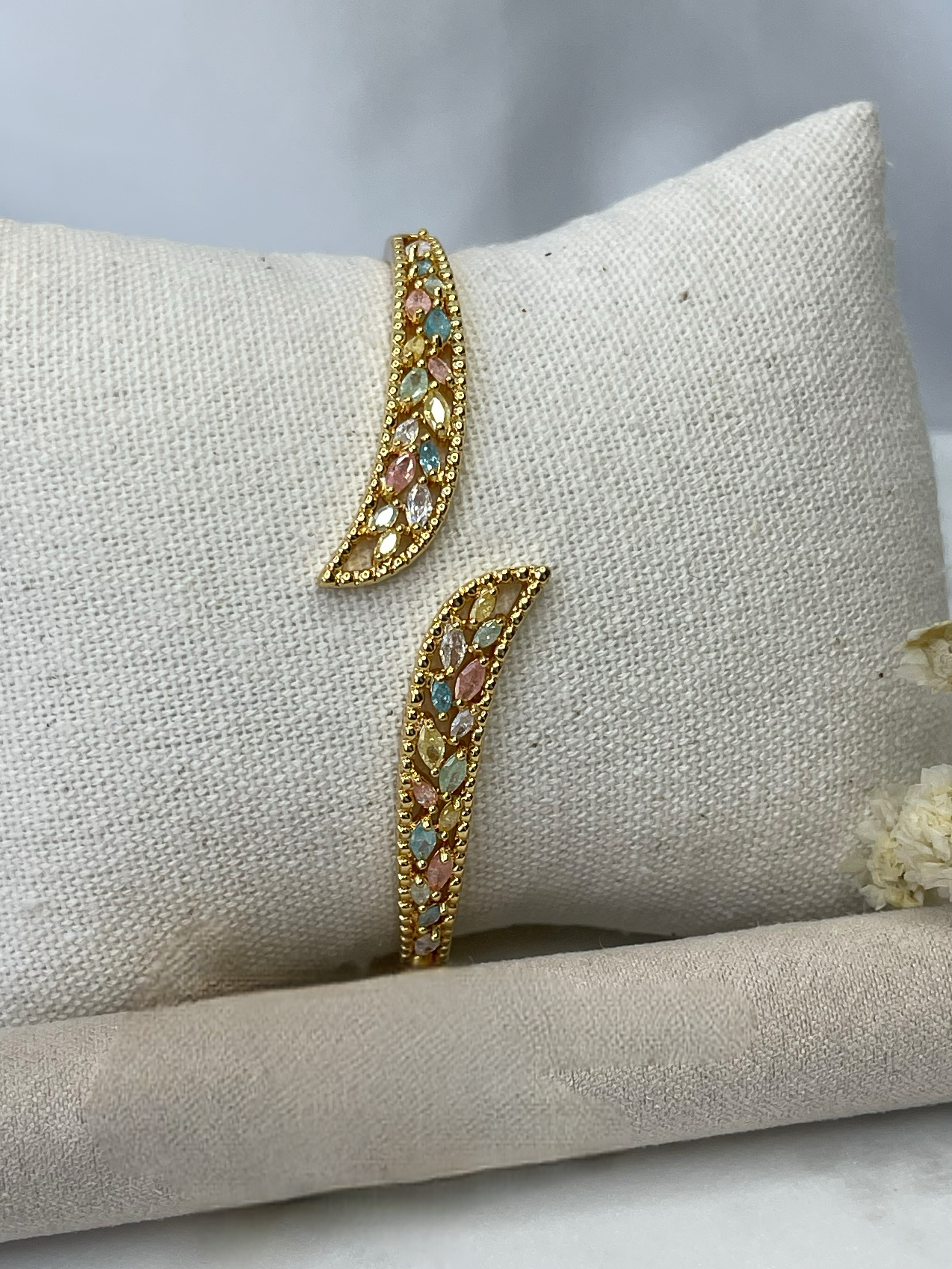 Sofia Gold Bangle | Opulent Everyday Wear