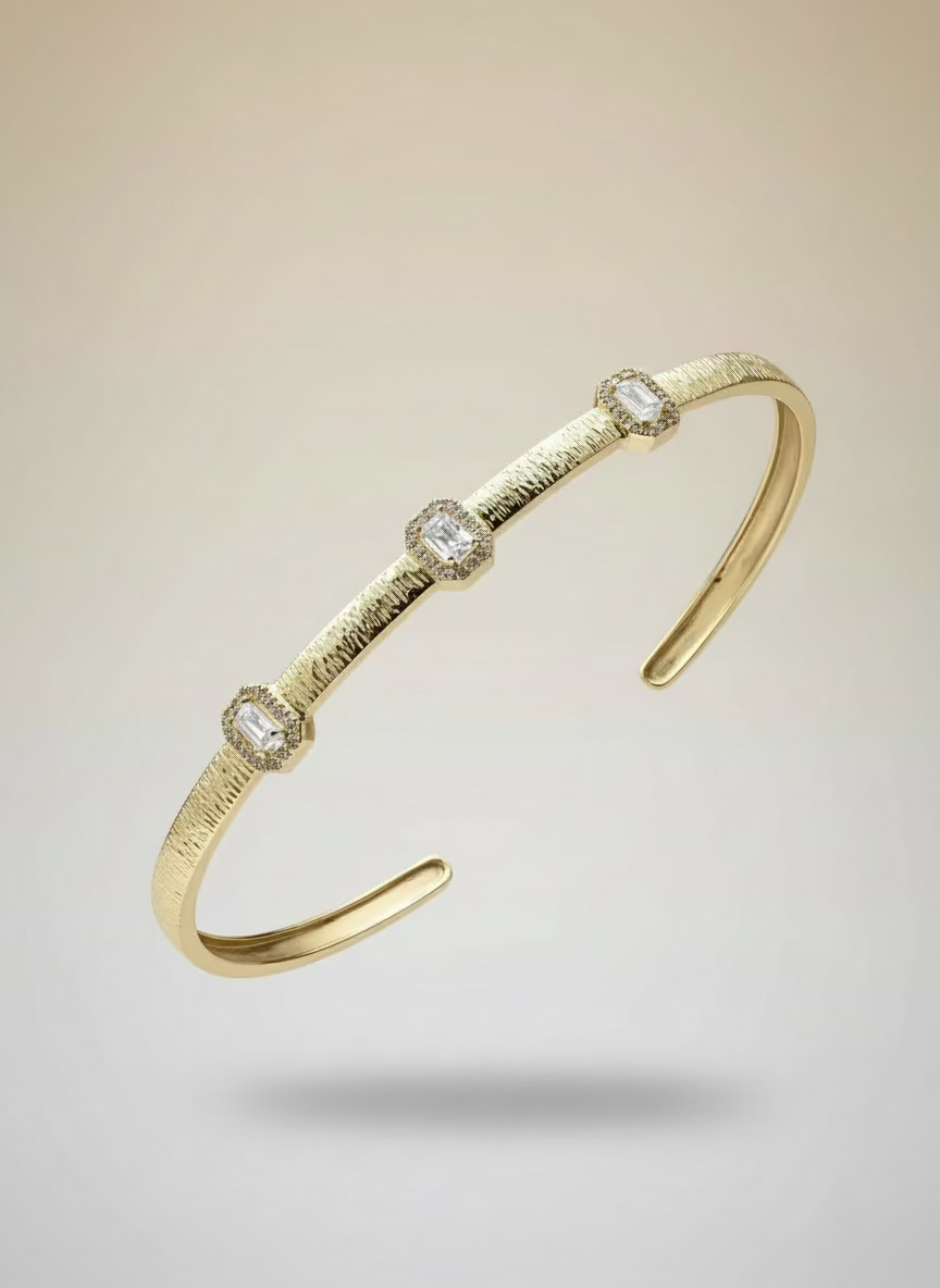 Reina Gold Open Bangle | Glam Everyday Wear