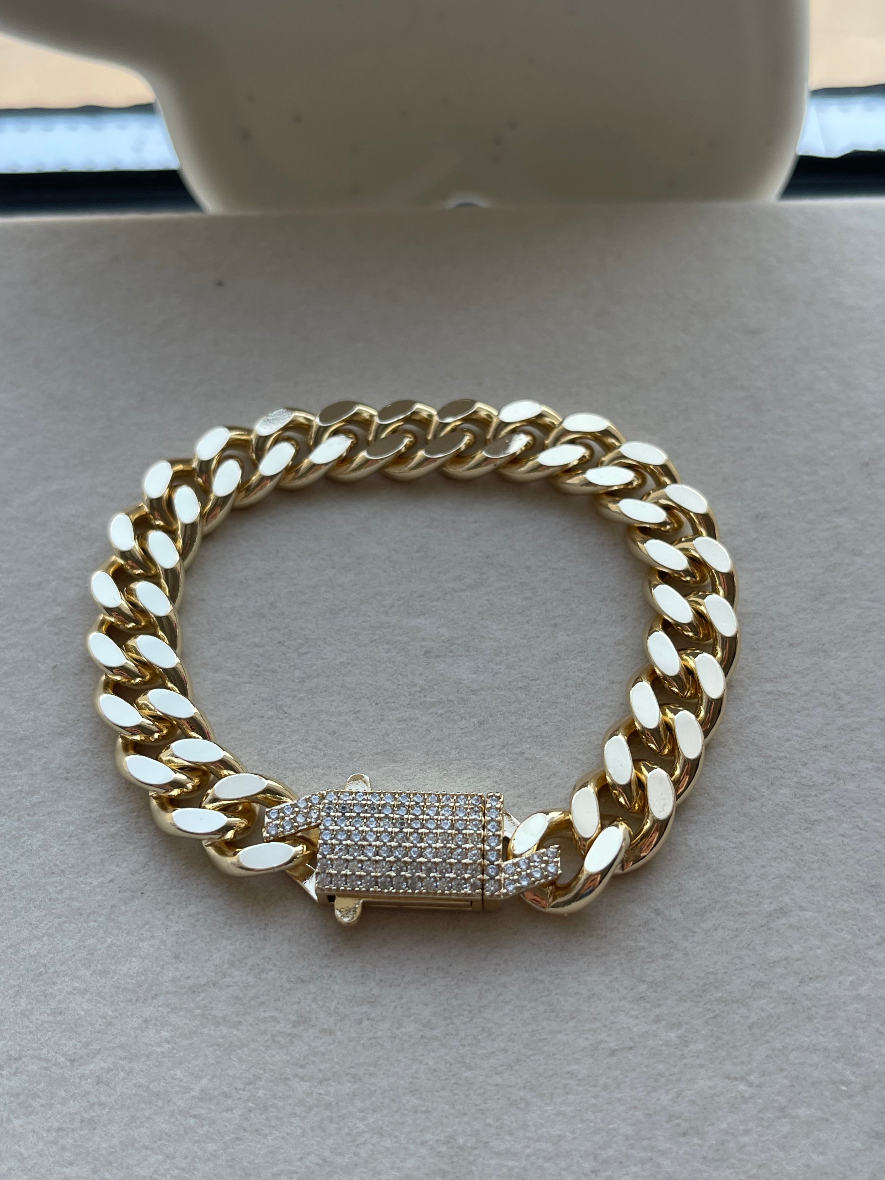 Soline Royale Gold Bracelet | Iconic Statement Style